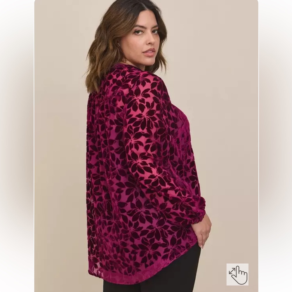Torrid NWT Velvet Hi-low long sleeve top